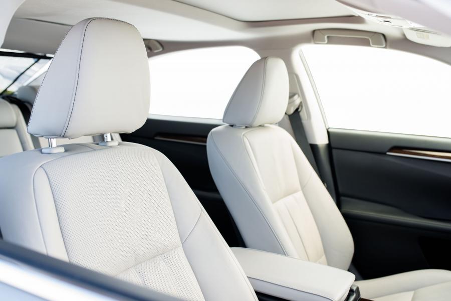  Lexus ES350 2016 года  (фото 3 из 11)